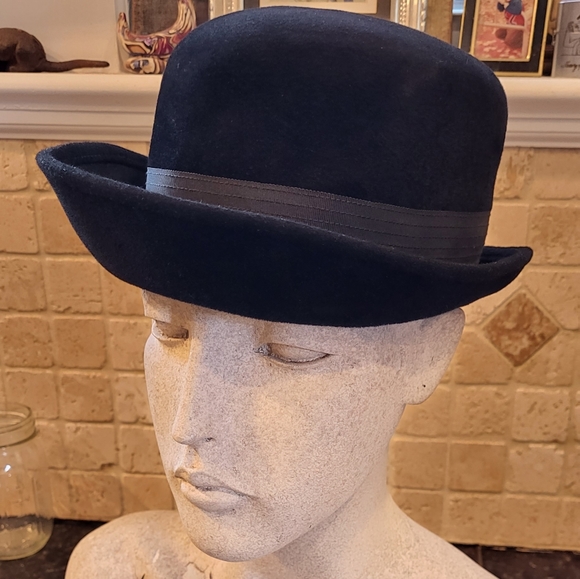 Jacki Vintage Black Felt Asymetrical Brim Hat - Picture 5 of 9